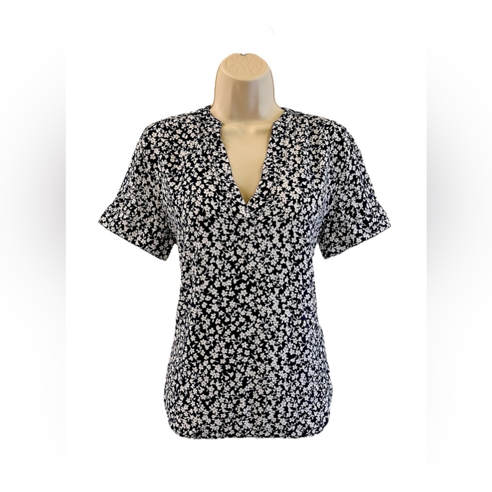 J. Crew Re-Imagined Women’s Ditsy Floral V-Neck Flutter Sleeve Top Size XS